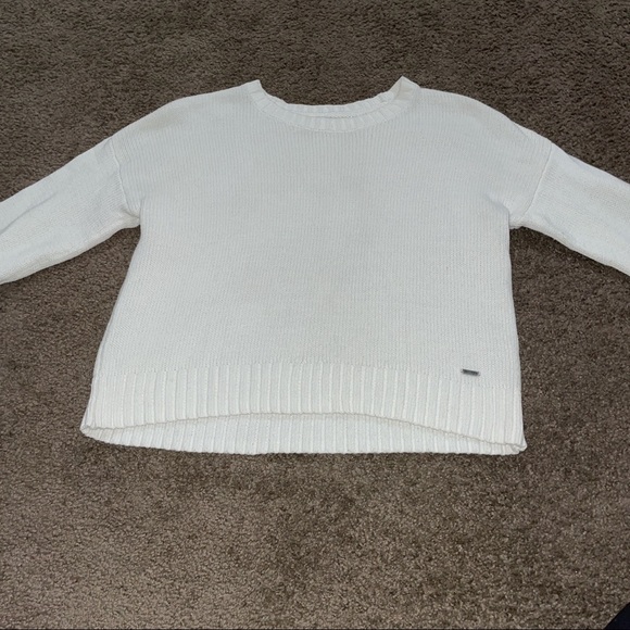 Hollister cropped sweater - Picture 1 of 1